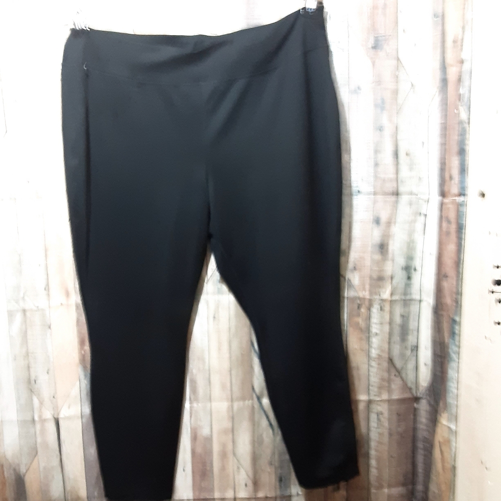 Duluth Trading Co Women's Classic Black Leggings